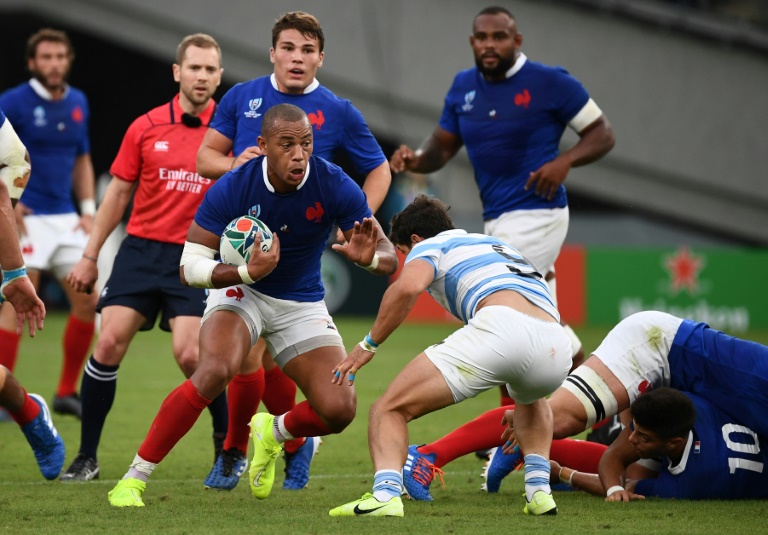 11h11 Mondial de rugby la France bat l'Argentine 2321 dans un match