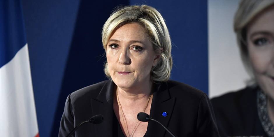 Presidentielle Marine Le Pen L Heritiere Sous Le Plafond